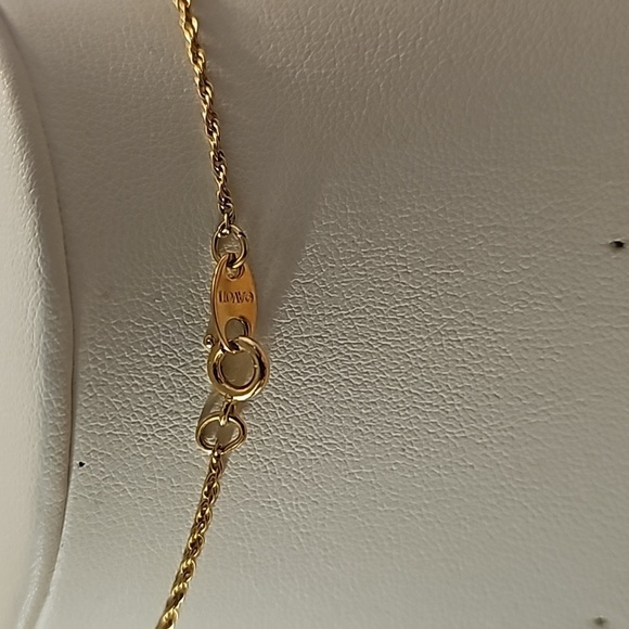 Avon Goldtone Heart Pendant Necklace With Onyx And Rhinestones - Picture 4 of 6